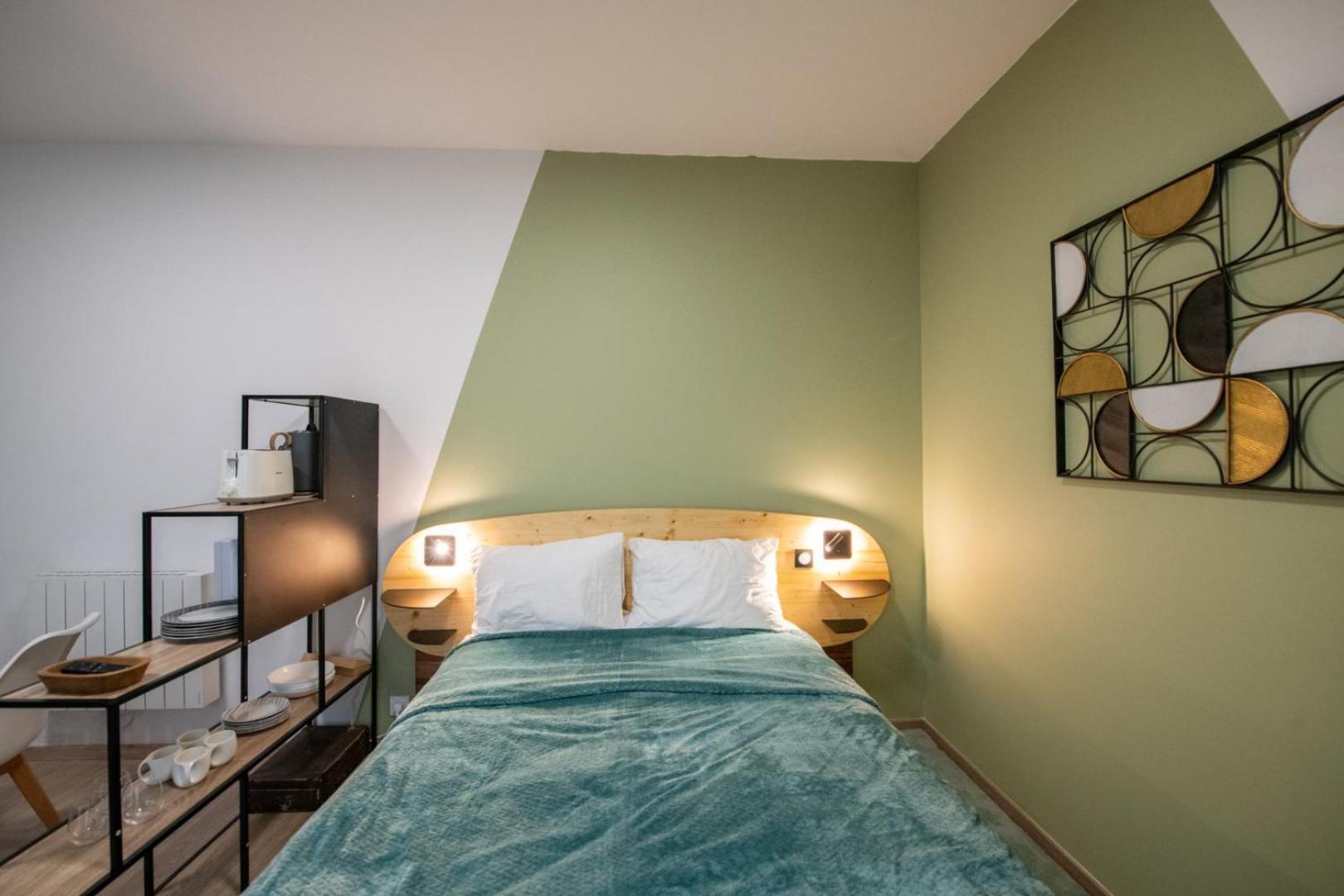 Suite Kella Tassin - Beau Studio Renove Esterno foto